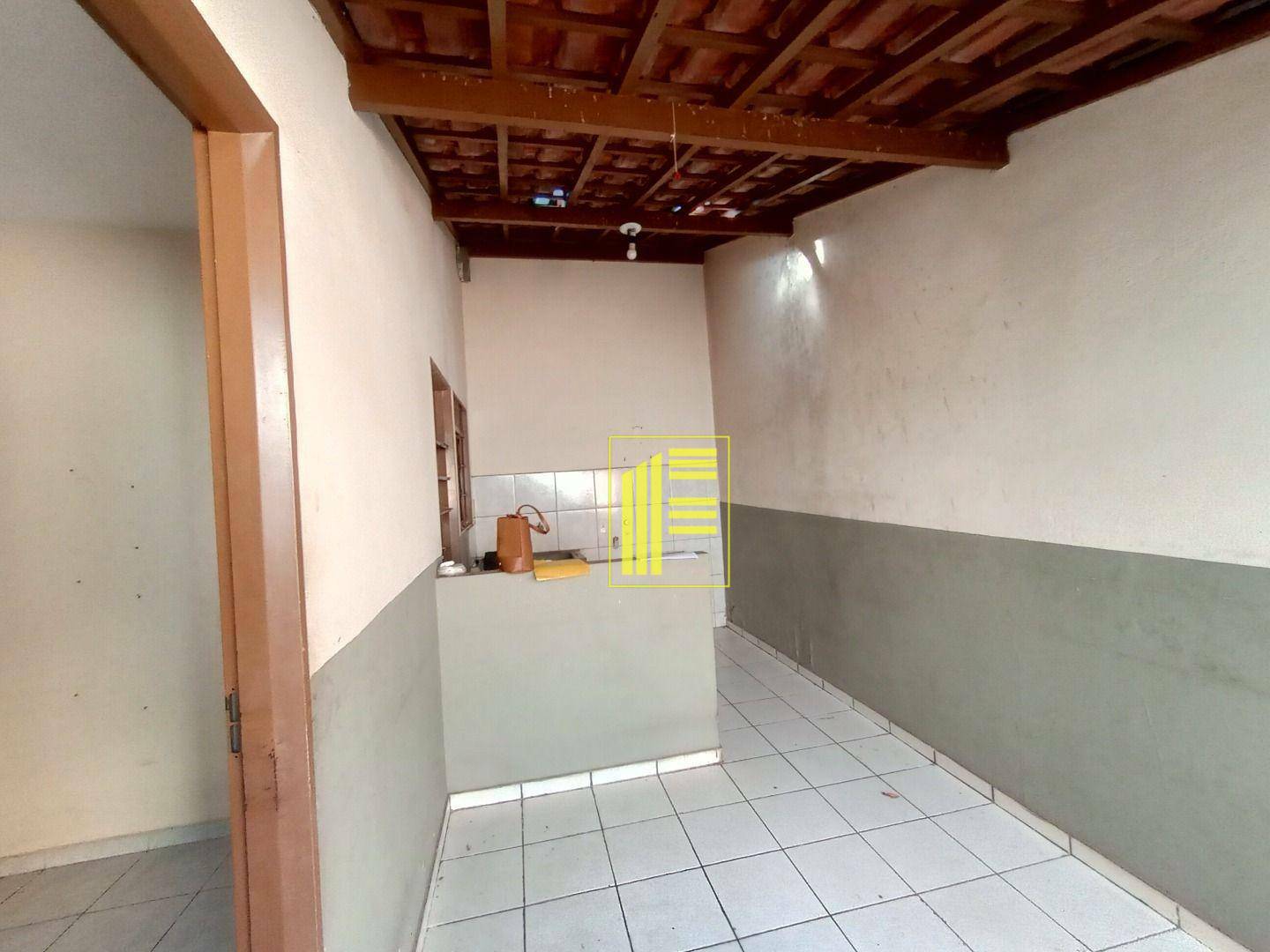 Casa para alugar com 1 quarto, 50m² - Foto 5