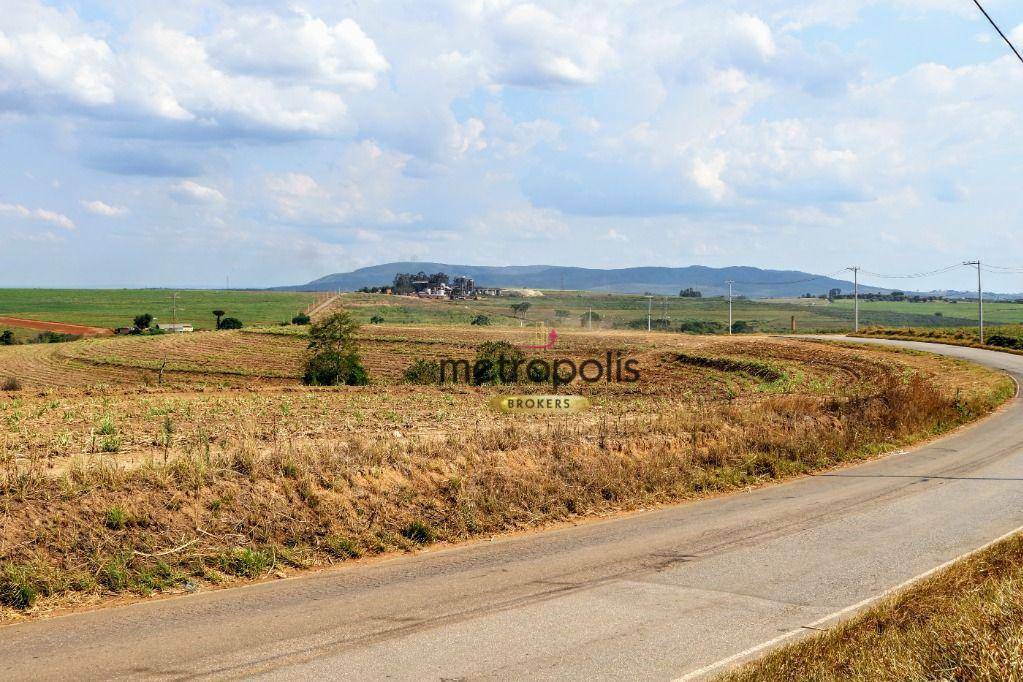 Terreno à venda, 124520M2 - Foto 1