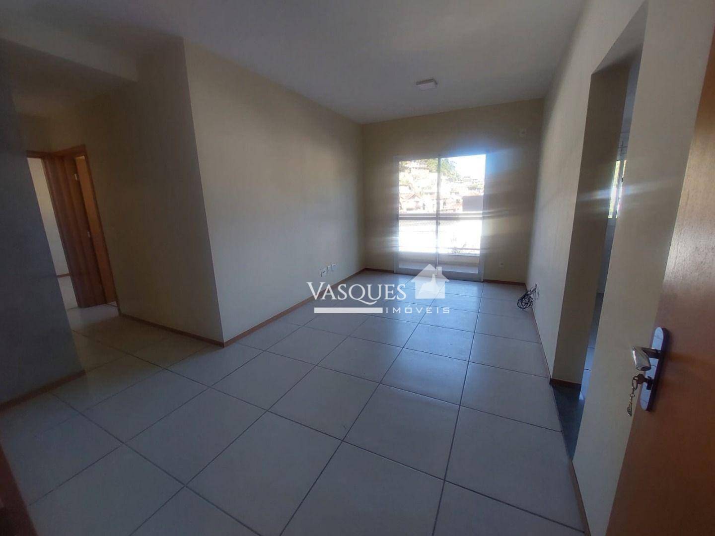 Apartamento à venda com 2 quartos, 65m² - Foto 3