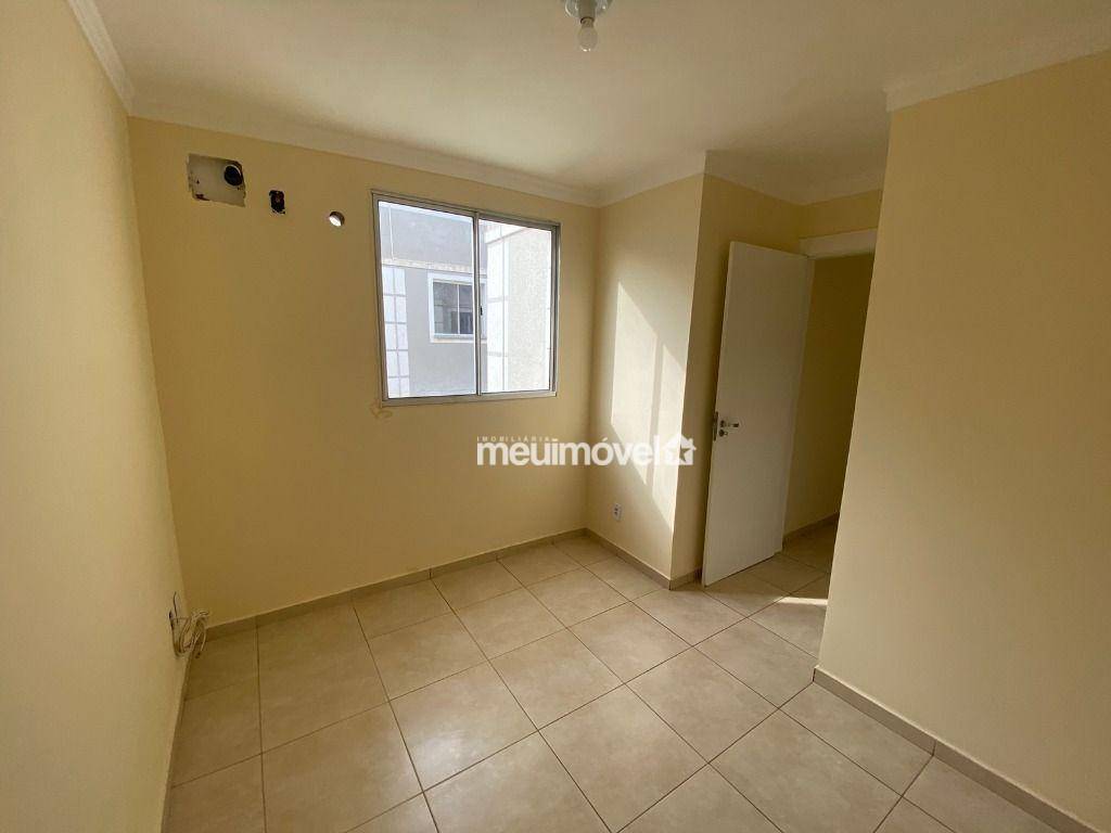 Apartamento à venda com 2 quartos, 44m² - Foto 6