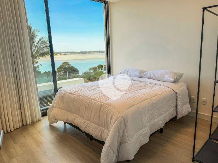 Casa à venda com 3 quartos, 370m² - Foto 18