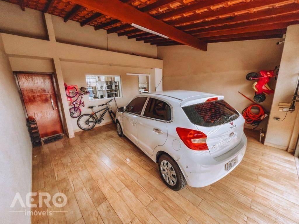 Casa à venda com 2 quartos, 118m² - Foto 10