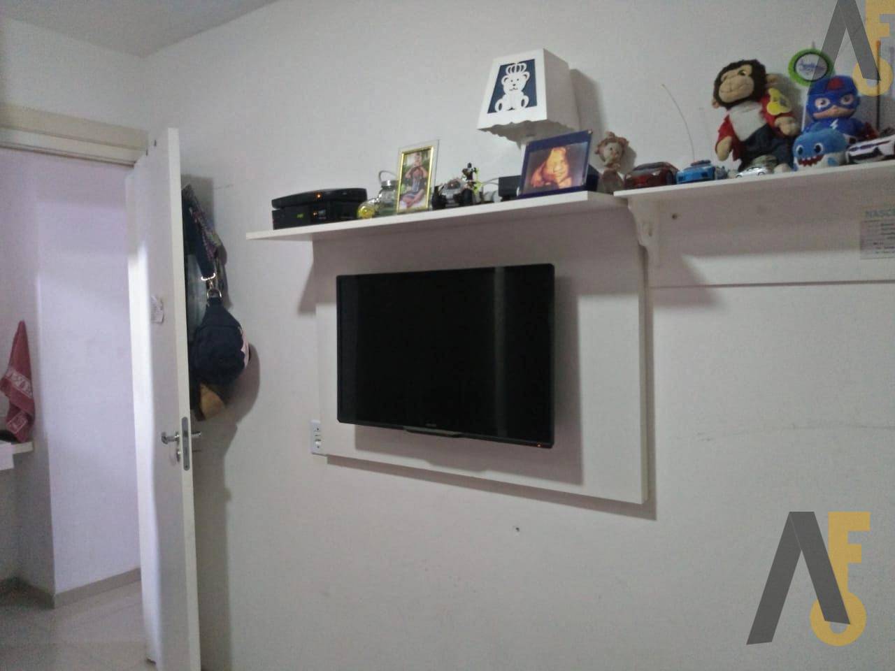 Apartamento à venda com 2 quartos, 52m² - Foto 4