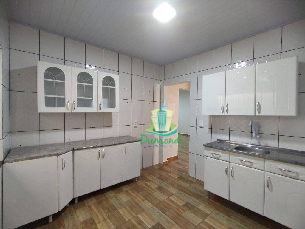 Apartamento para alugar com 2 quartos, 67m² - Foto 9