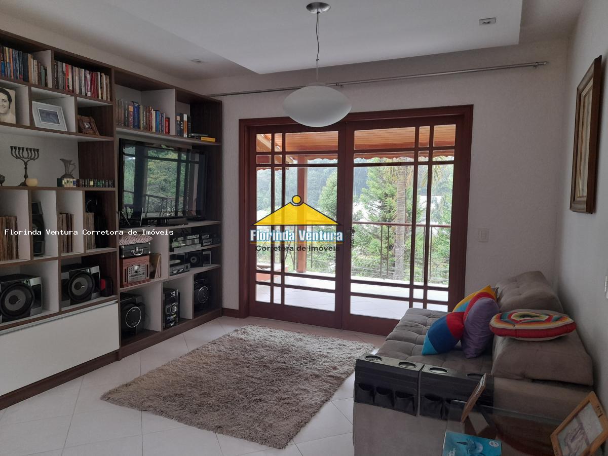 Casa de Condomínio à venda com 4 quartos, 602m² - Foto 13