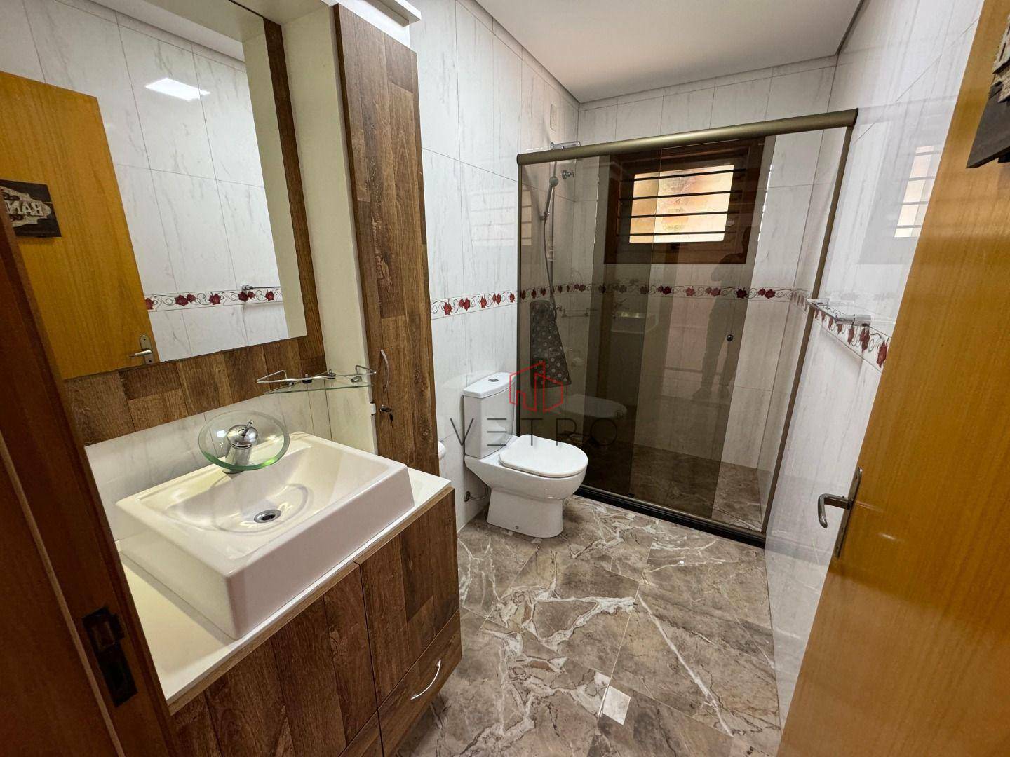 Casa à venda com 5 quartos, 193m² - Foto 15