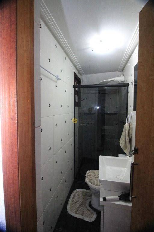 Sobrado à venda com 3 quartos, 211m² - Foto 3