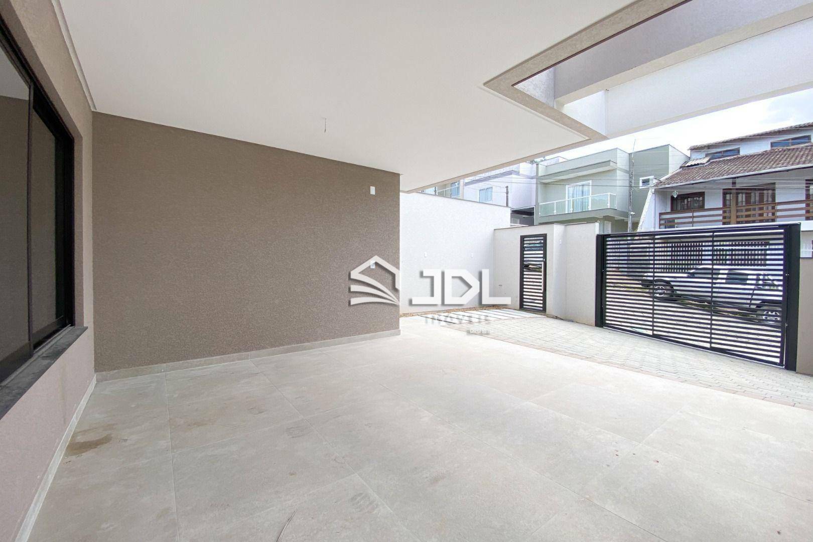 Casa à venda com 3 quartos, 279m² - Foto 5