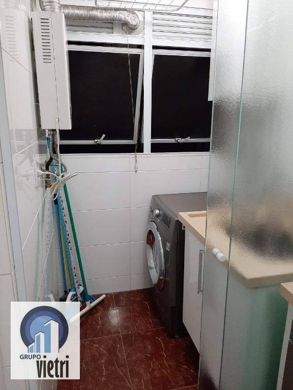 Apartamento à venda com 2 quartos, 56m² - Foto 11