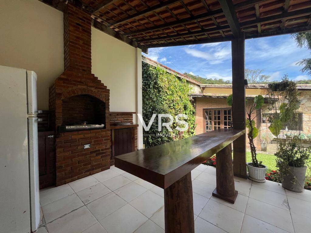 Casa à venda com 3 quartos, 400m² - Foto 29