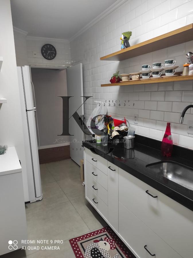 Apartamento à venda com 2 quartos, 68m² - Foto 2