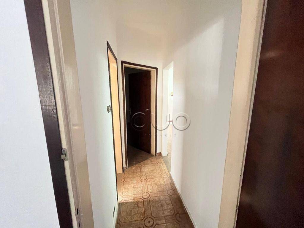 Casa à venda com 2 quartos, 209m² - Foto 25