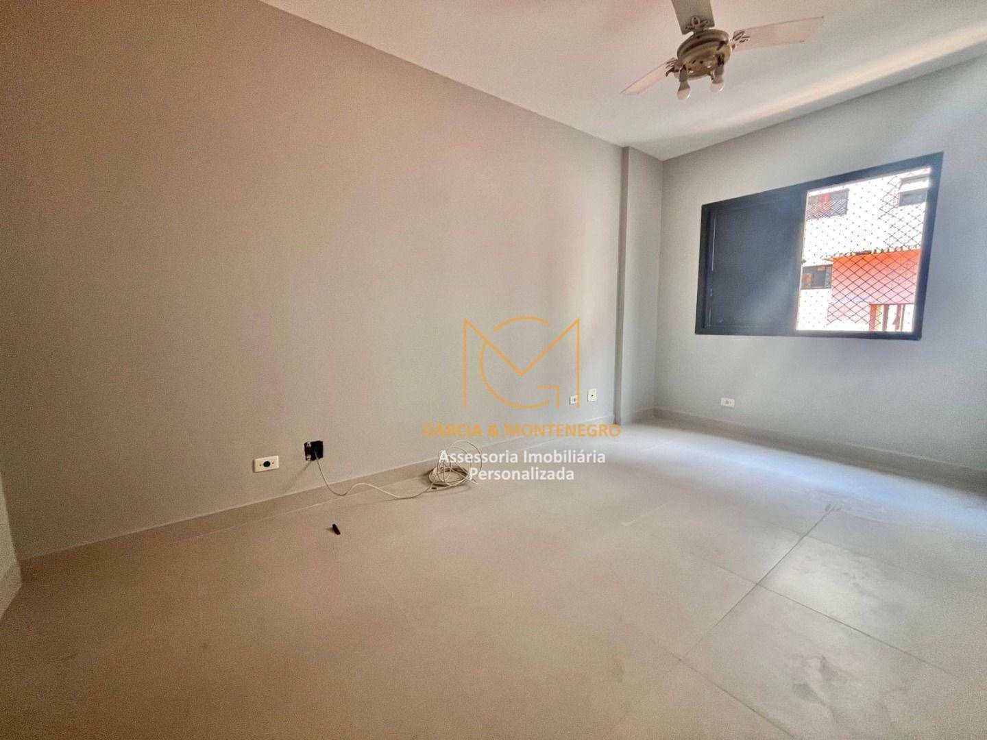 Apartamento para alugar com 3 quartos, 124m² - Foto 12