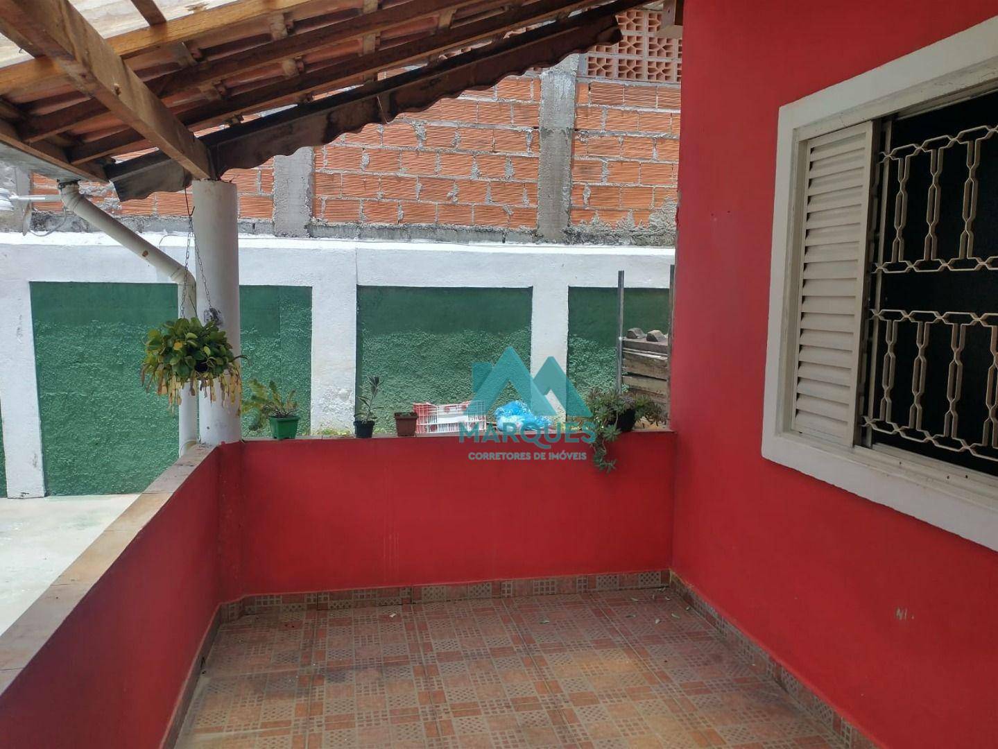 Casa à venda com 2 quartos, 200m² - Foto 12