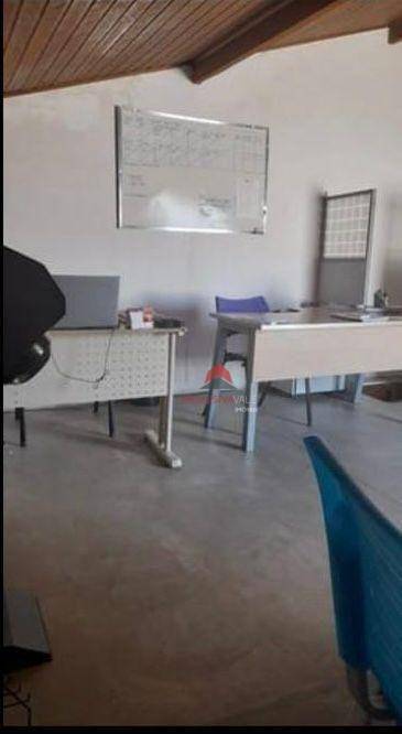 Casa à venda com 3 quartos, 136m² - Foto 20
