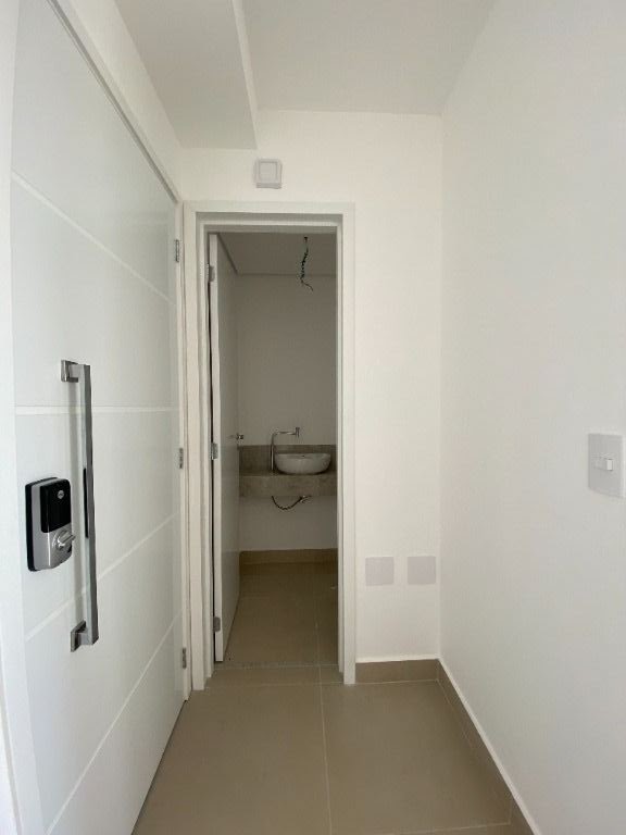 Apartamento à venda com 2 quartos, 85m² - Foto 11