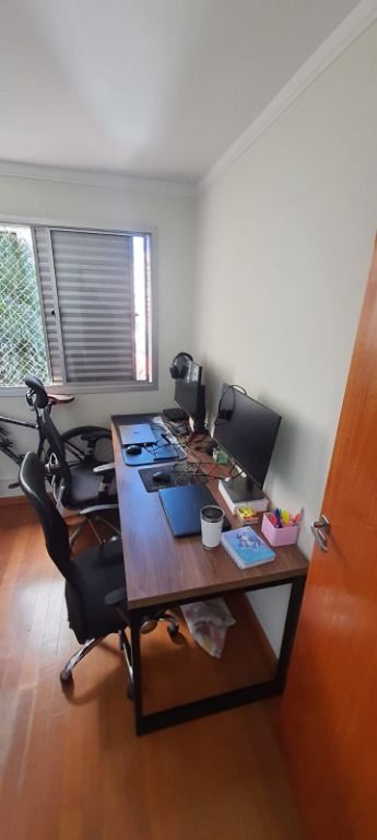 Apartamento à venda com 2 quartos, 60m² - Foto 17