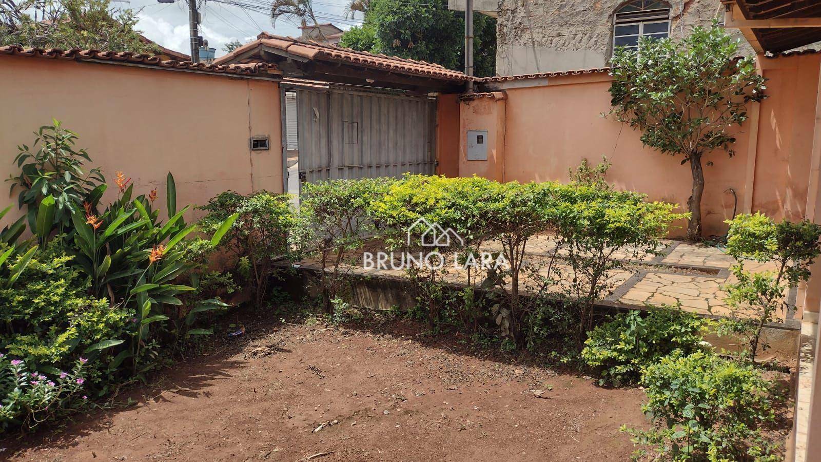 Casa à venda com 4 quartos, 250m² - Foto 26