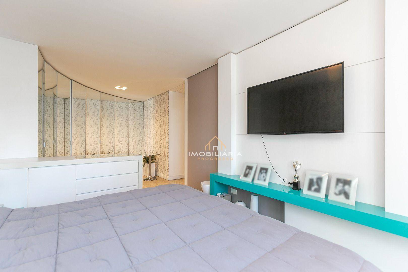 Apartamento à venda com 4 quartos, 215m² - Foto 72