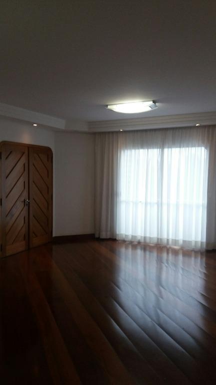 Apartamento à venda com 3 quartos, 198m² - Foto 5