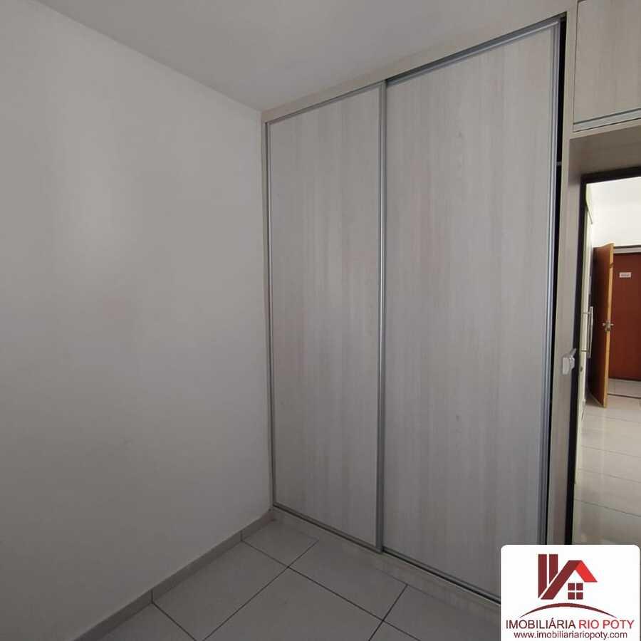 Apartamento à venda com 2 quartos, 48m² - Foto 3