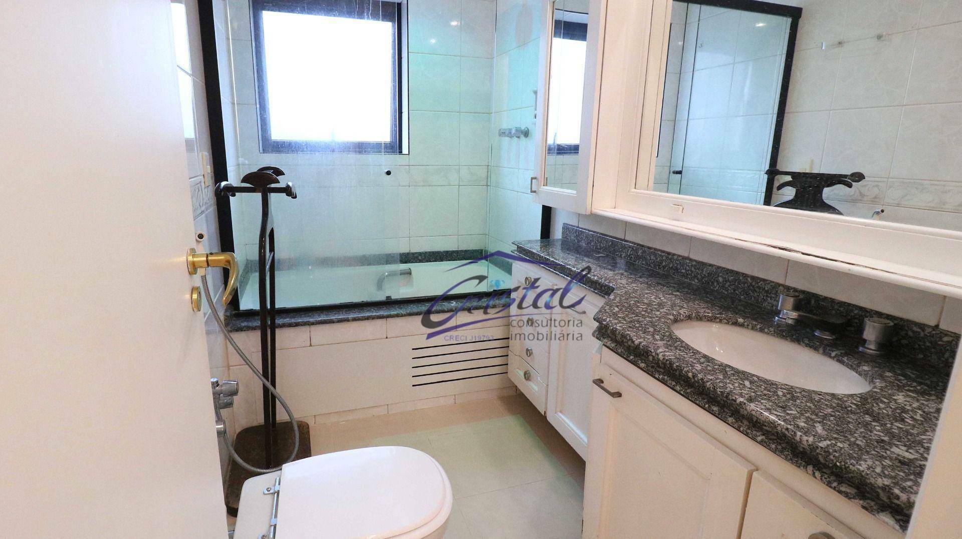 Apartamento à venda com 4 quartos, 234m² - Foto 53