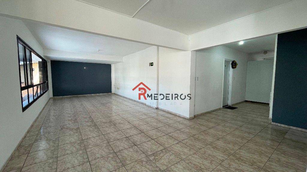 Apartamento à venda com 2 quartos, 75m² - Foto 25