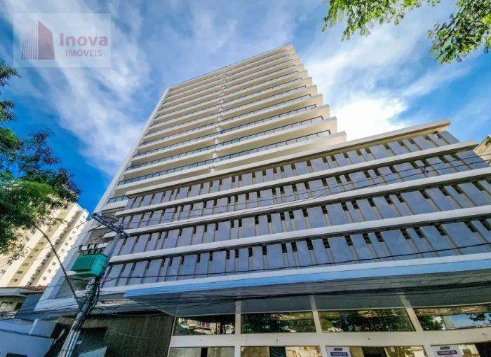 Cobertura, 3 quartos, 213 m² - Foto 1