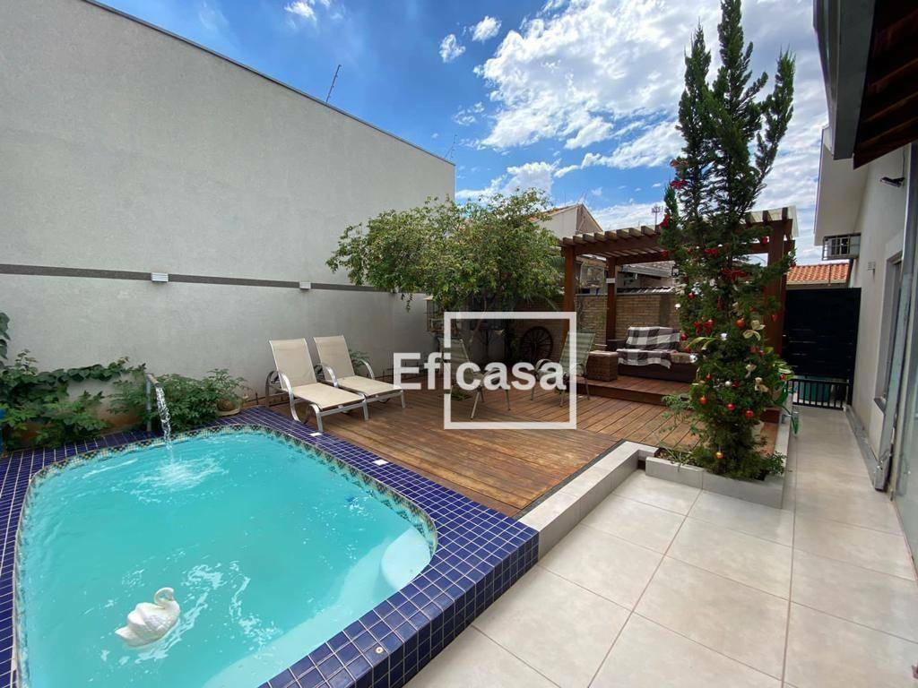 Casa à venda com 3 quartos, 394m² - Foto 9