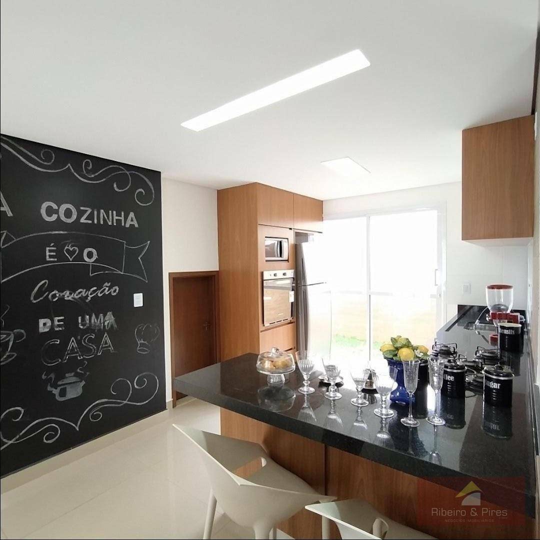 Sobrado à venda com 3 quartos, 3008m² - Foto 17