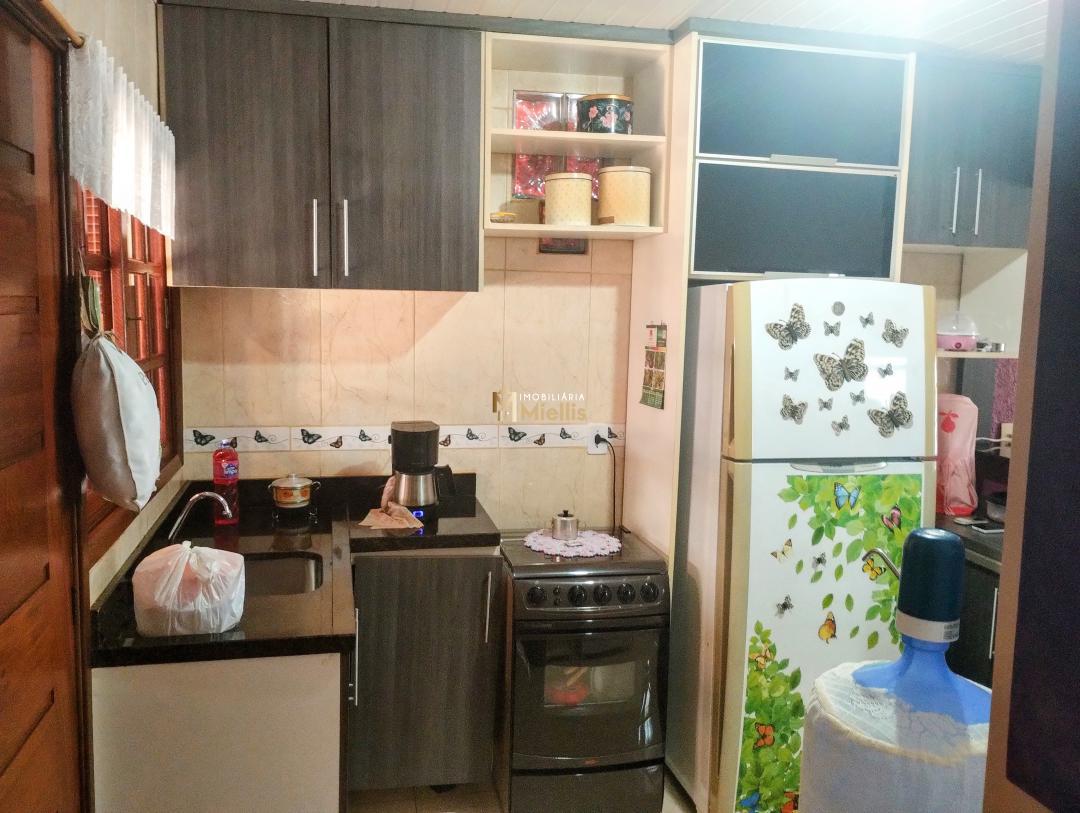 Casa à venda com 2 quartos, 84m² - Foto 6