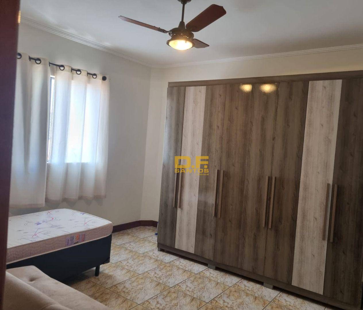 Apartamento à venda com 1 quarto, 61m² - Foto 3