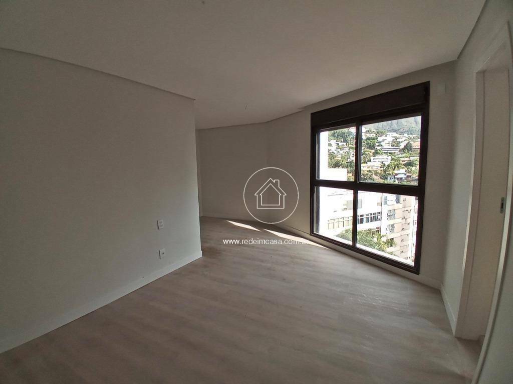 Apartamento à venda com 4 quartos, 186m² - Foto 15