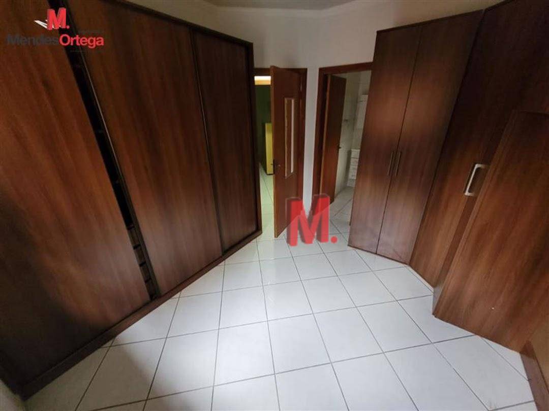 Casa à venda com 3 quartos, 175m² - Foto 10