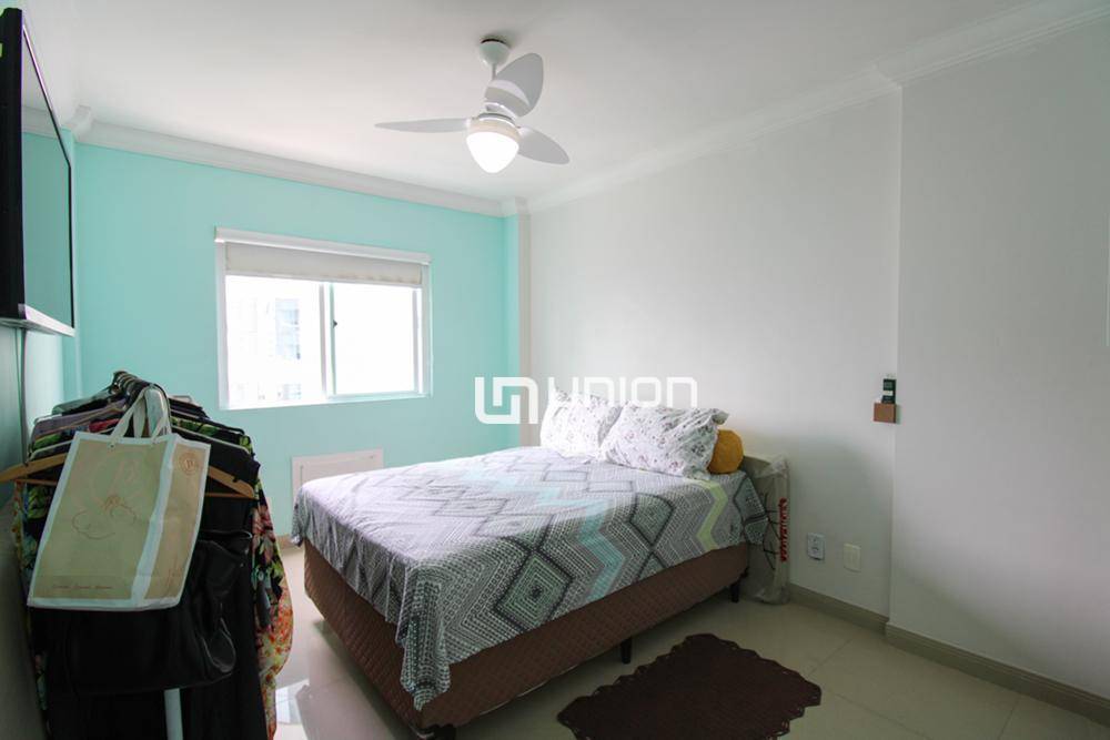 Apartamento à venda com 2 quartos, 105m² - Foto 17