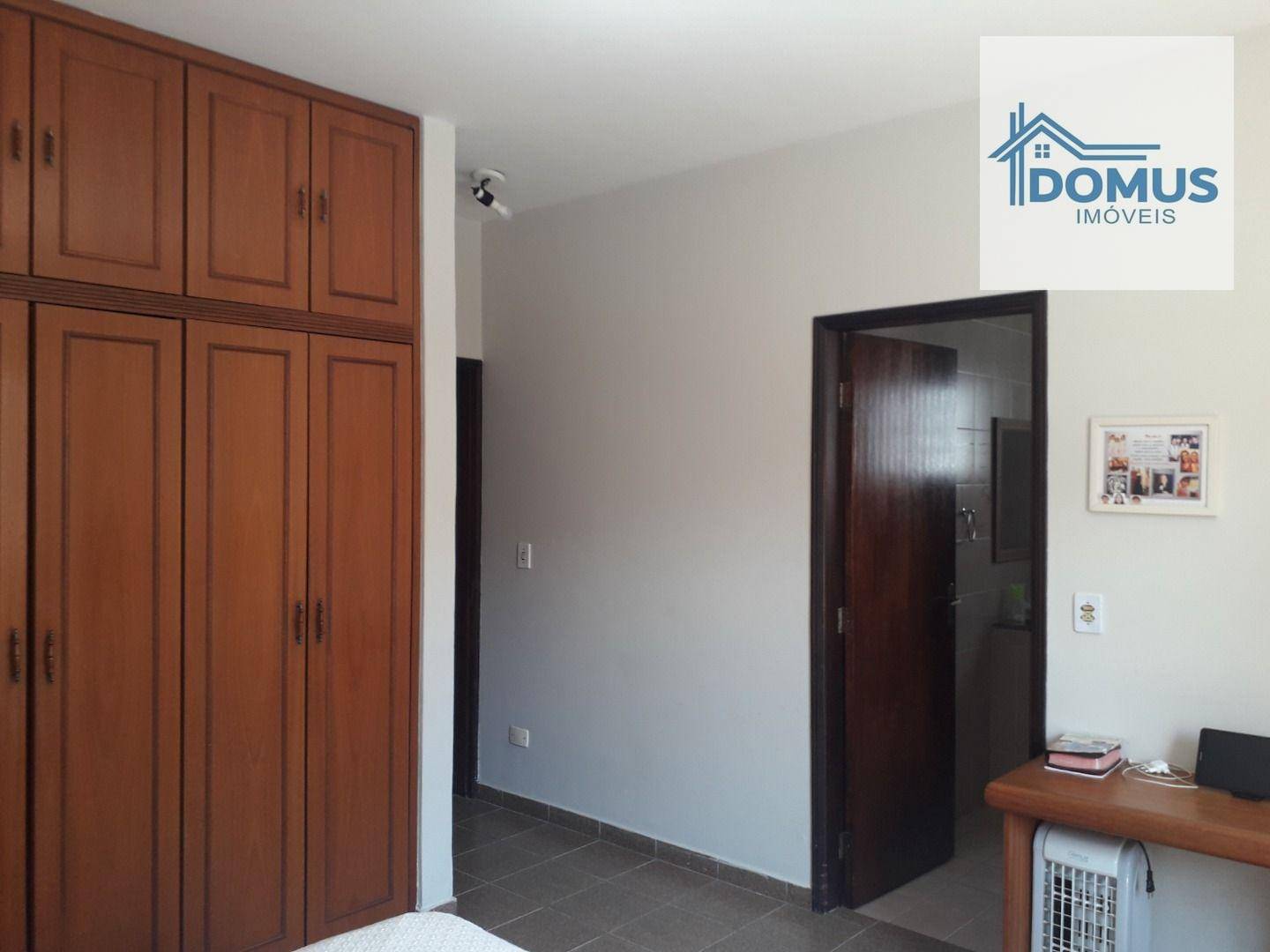Casa à venda com 3 quartos, 194m² - Foto 23