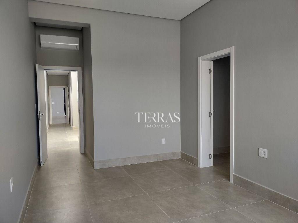 Casa de Condomínio à venda com 3 quartos, 260m² - Foto 37