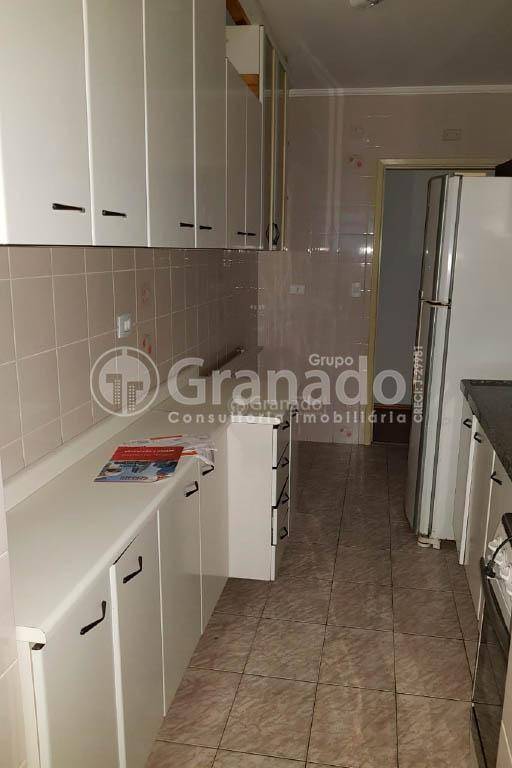 Apartamento à venda com 2 quartos, 57m² - Foto 17