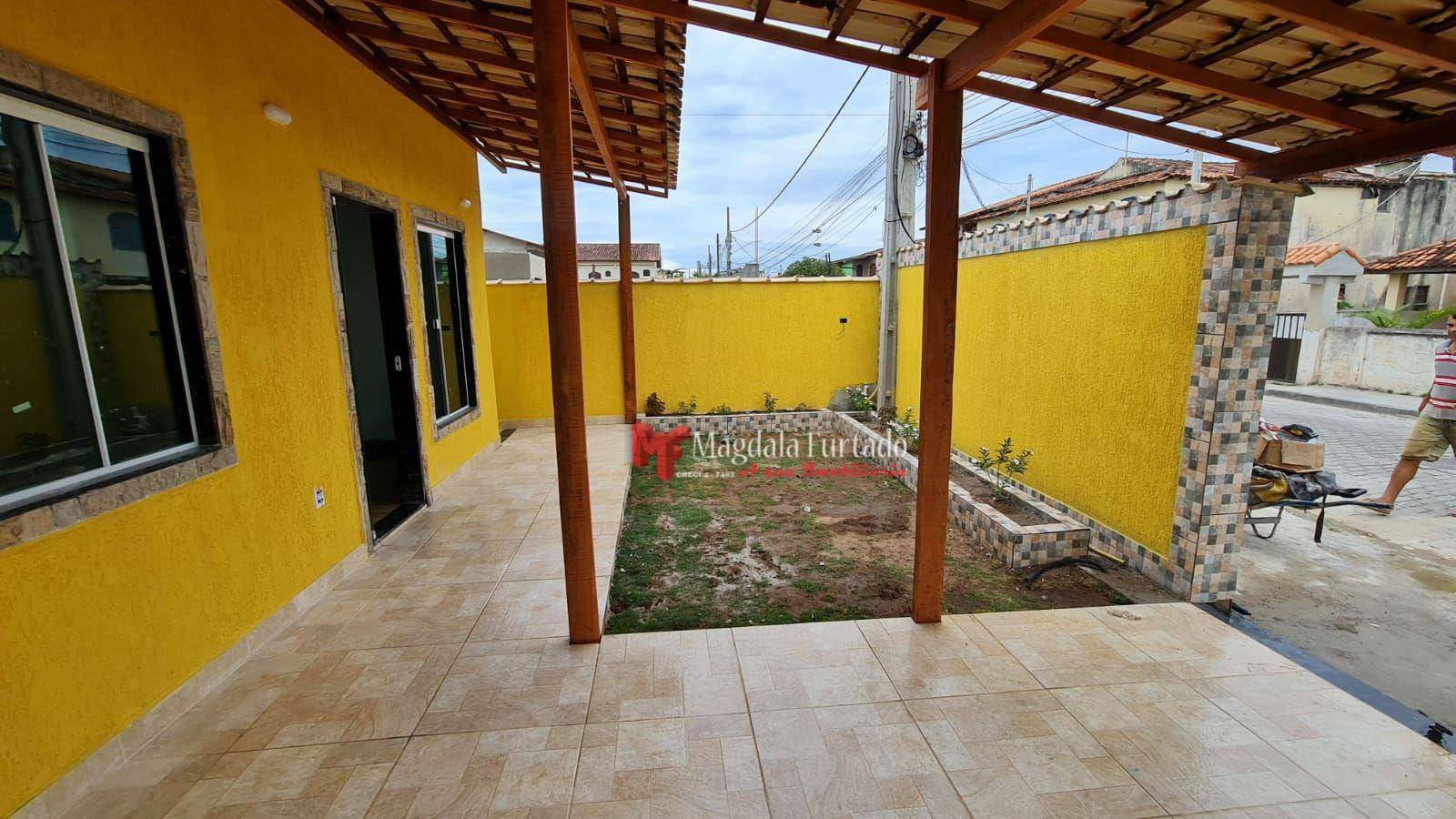 Casa à venda com 3 quartos, 120m² - Foto 1