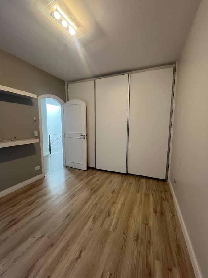 Sobrado à venda com 4 quartos, 241m² - Foto 14