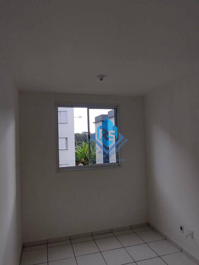 Apartamento à venda com 2 quartos, 43m² - Foto 3