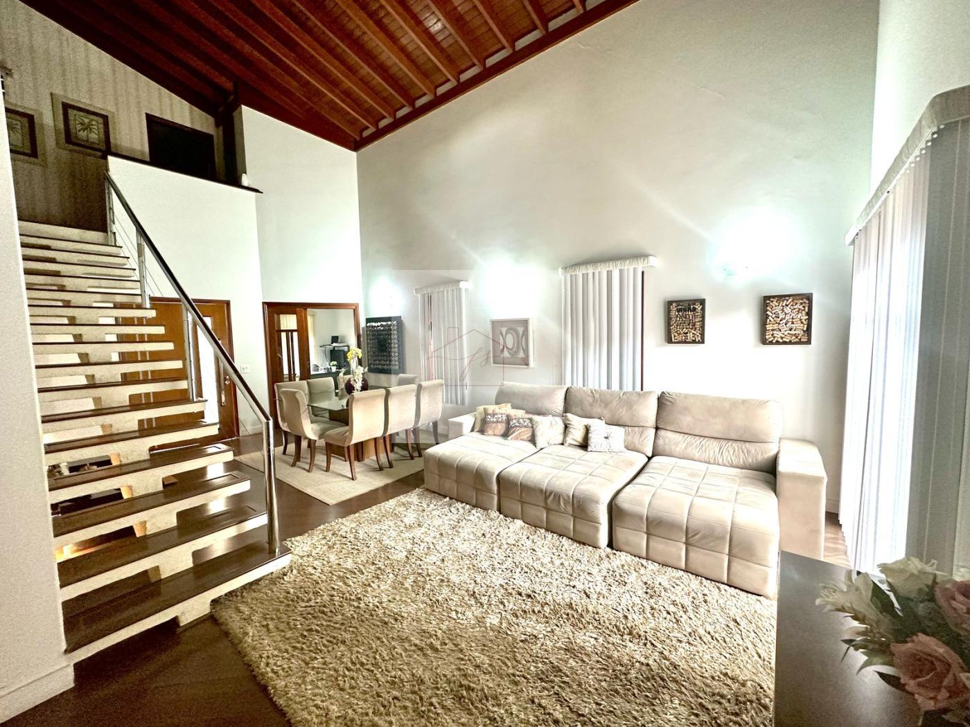 Casa à venda com 3 quartos, 300m² - Foto 4