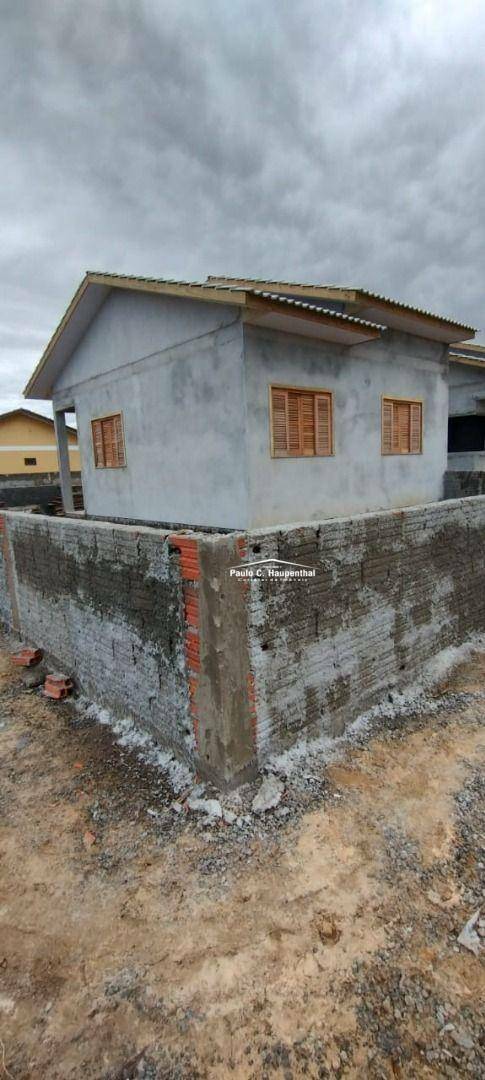 Casa à venda com 2 quartos, 48m² - Foto 2