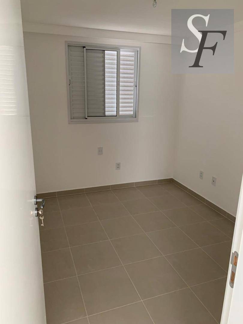 Apartamento à venda com 3 quartos, 96m² - Foto 18