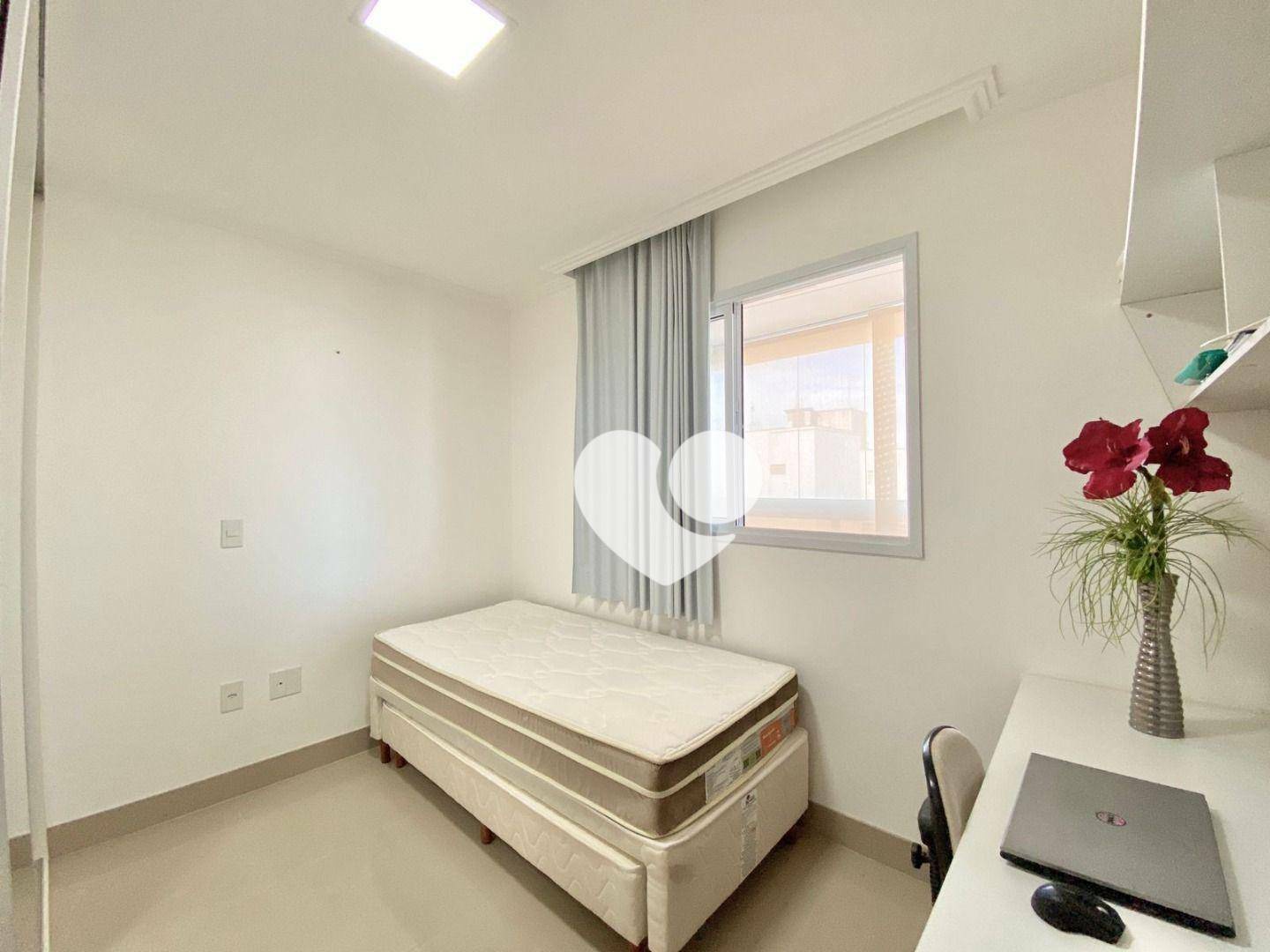 Apartamento à venda com 2 quartos, 77m² - Foto 10