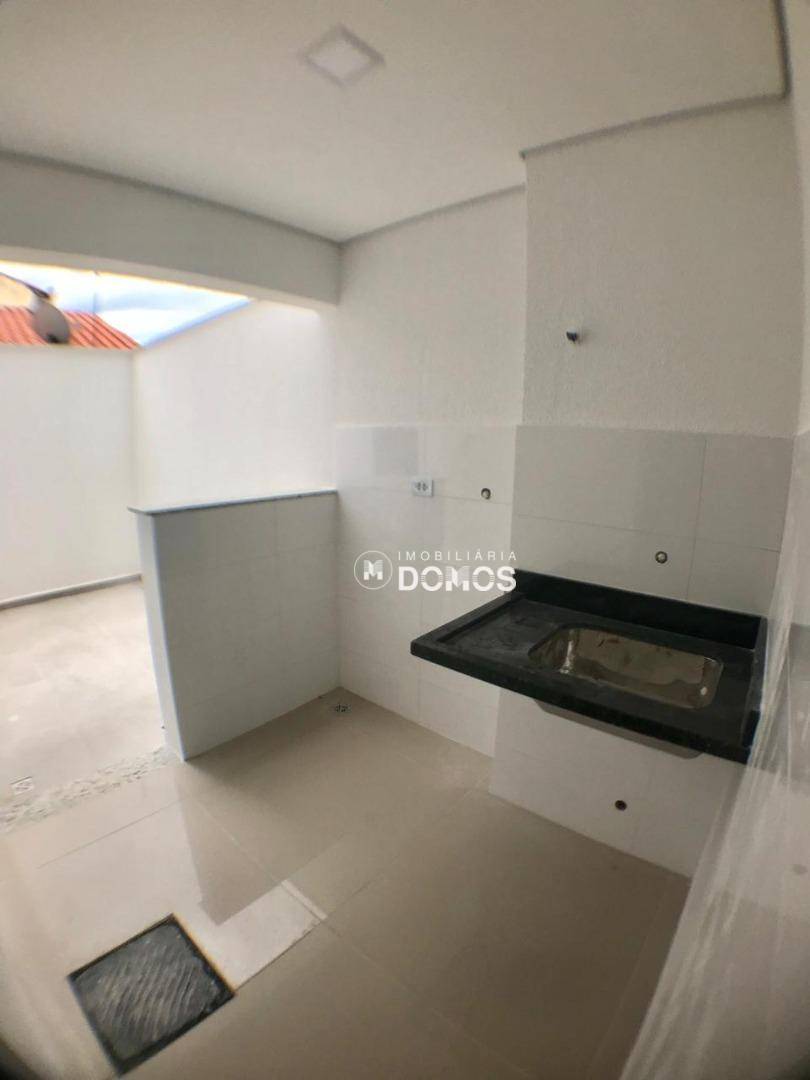 Apartamento à venda com 2 quartos, 51m² - Foto 2