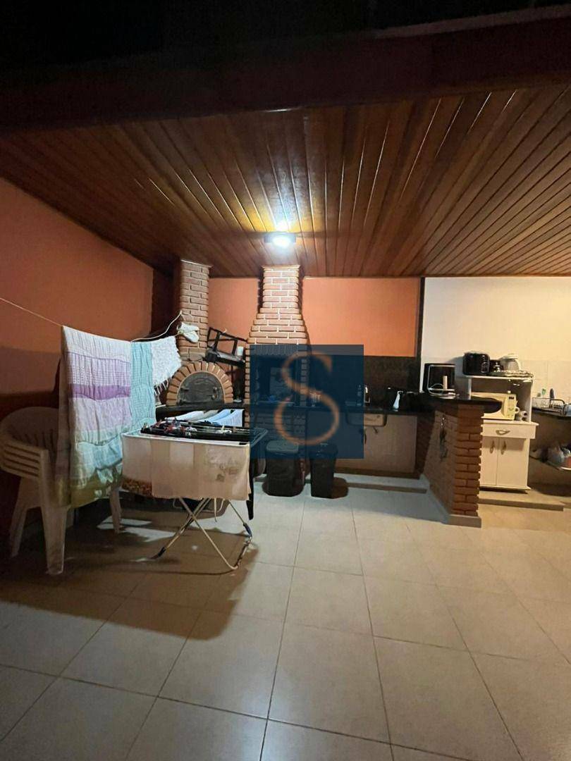 Apartamento à venda com 4 quartos, 150m² - Foto 19