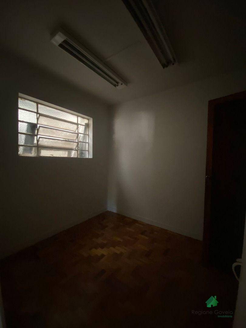 Casa para alugar com 4 quartos, 100m² - Foto 25