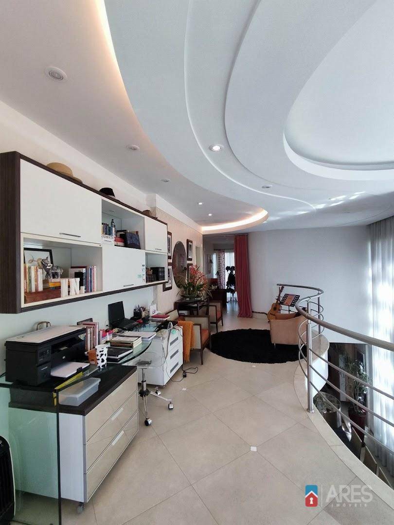 Casa de Condomínio à venda com 3 quartos, 390m² - Foto 15