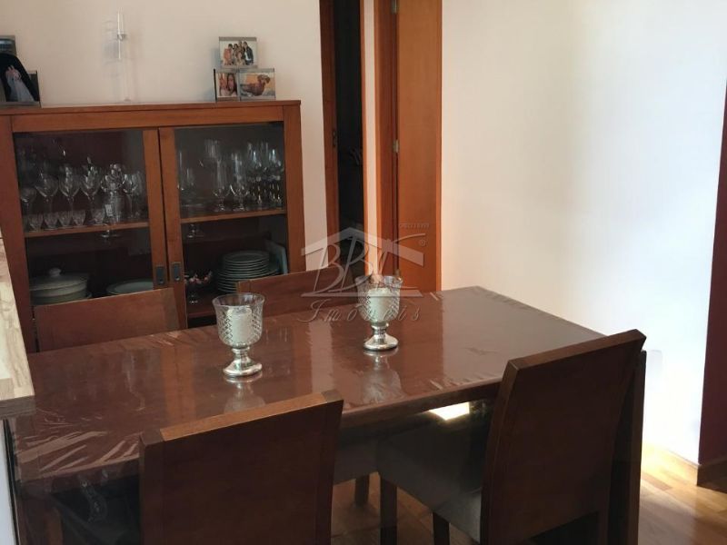 Apartamento à venda com 2 quartos, 60m² - Foto 4